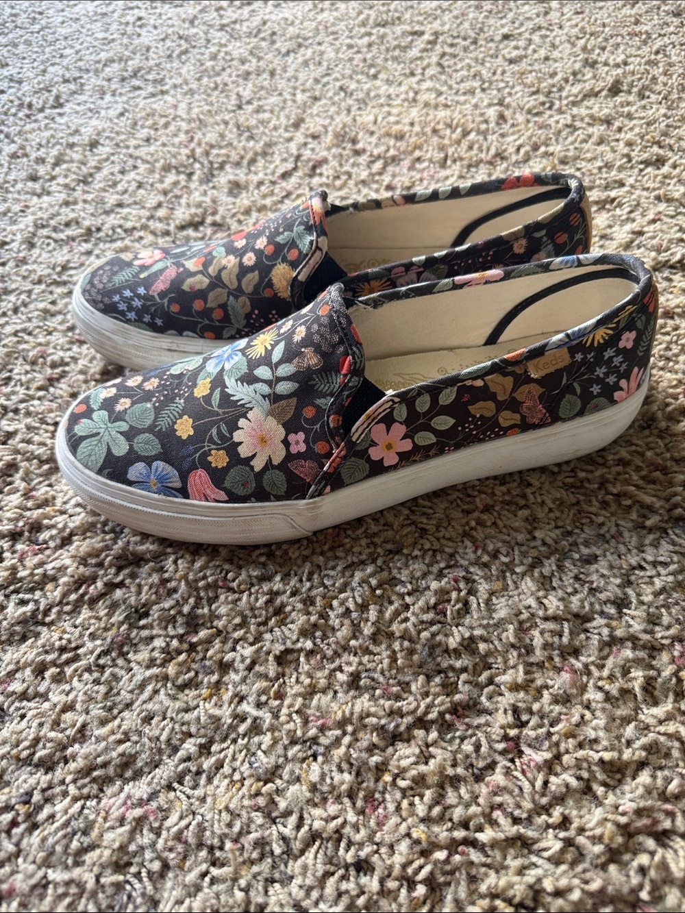 Keds Black Floral Slip-On Loafers with Multicolor Flowers - Picture 3 of 3